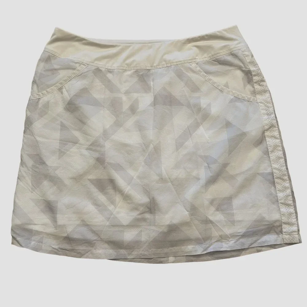 Nike Golf Tour Performance Geometric Print Skirt White and light grey Small